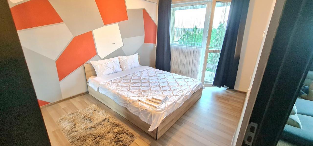 Ultracentral Apartments Бакеу Екстер'єр фото